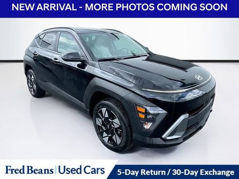Used 2024 Hyundai Kona SEL image 1