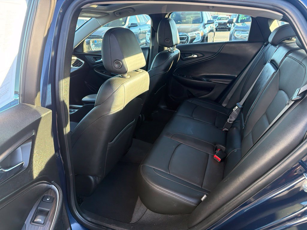 Used 2020 Chevrolet Malibu Premier FWD image 14
