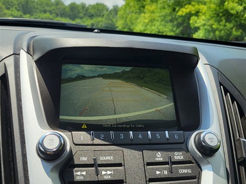 Used 2016 Chevrolet Equinox LT AWD/4WD image 22
