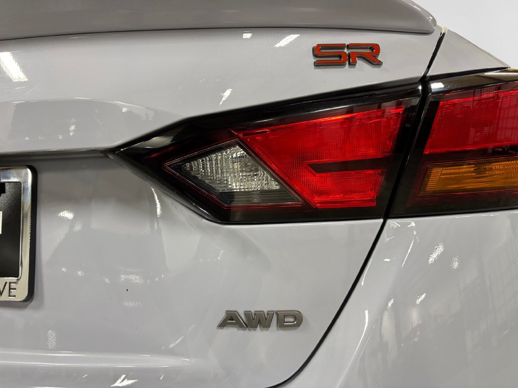 Used 2023 Nissan Altima 2.5 SR w/ SR Premium Package AWD/4WD image 50