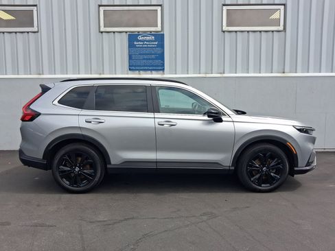 Used 2023 Honda CR-V Sport Touring image 9