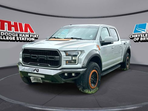 Used 2017 Ford F150 Raptor w/ Equipment Group 802A Luxury AWD/4WD image 1