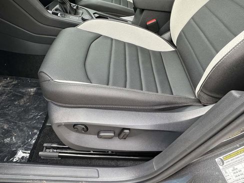 New 2026 Volkswagen Taos SEL AWD/4WD image 14