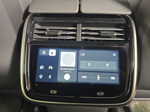 Used 2024 Rivian R1S Adventure Quad AWD/4WD image 31