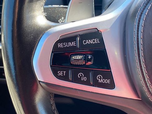 Used 2024 BMW X7 xDrive40i w/ Executive Package image 40