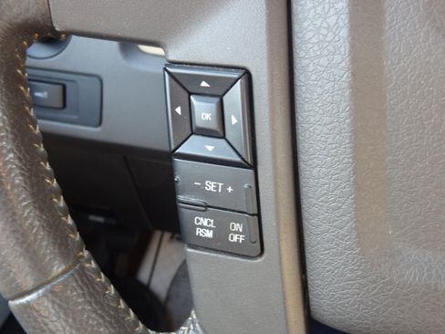 Used 2014 Ford F150 XLT w/ Equipment Group 301A Mid image 15