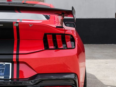 Used 2025 Ford Mustang GT Premium w/ GT Performance Package image 42