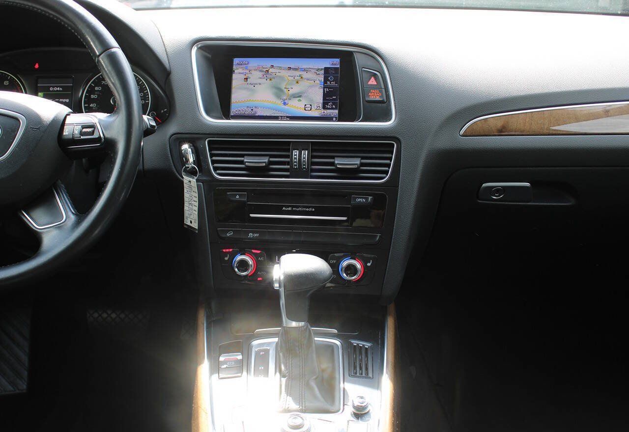 Used 2015 Audi Q5 2.0T Premium AWD/4WD image 16