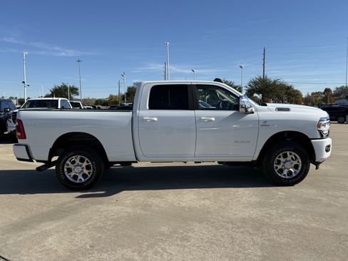 Used 2024 RAM 2500 Laramie image 3