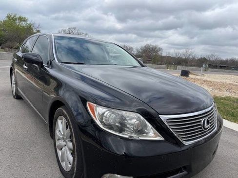 Used 2008 Lexus LS 460 image 9