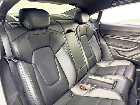 Used 2020 Porsche Taycan Turbo image 41
