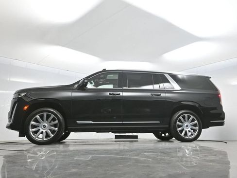 Used 2024 Cadillac Escalade ESV Premium Luxury Platinum AWD/4WD image 7