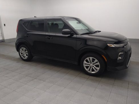 Used 2021 Kia Soul LX FWD image 11