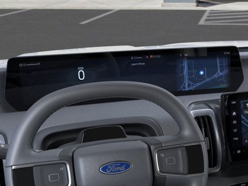 New 2025 Ford Expedition Active image 13