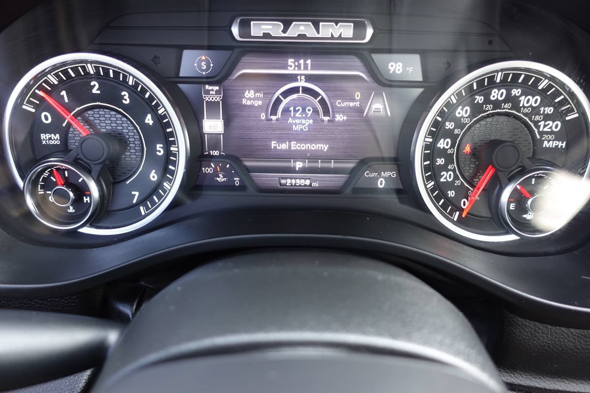 Used 2025 RAM 1500 Laramie w/ Sport Appearance Package AWD/4WD image 45