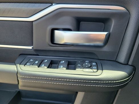 New 2026 RAM 2500 Big Horn AWD/4WD image 25
