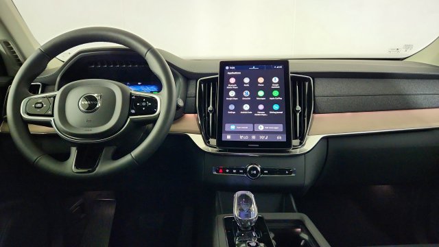New 2026 Volvo XC90 T8 Plus w/ Protection Package AWD/4WD image 26