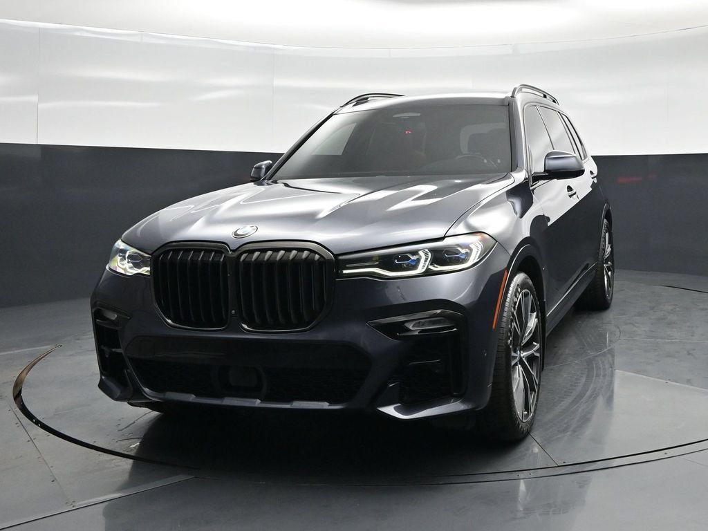 Used 2020 BMW X7 M50i w/ Dynamic Handling Package AWD/4WD image 55