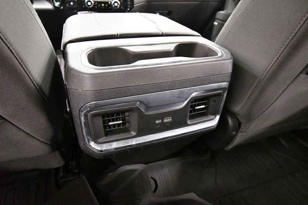 Used 2023 GMC Sierra 1500 Elevation w/ Preferred Package AWD/4WD image 16