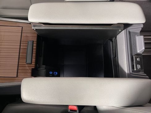 Certified 2023 Toyota Sienna XLE image 23