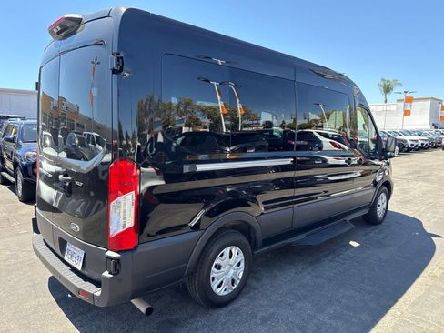 Used 2023 Ford Transit 350 XLT RWD image 11