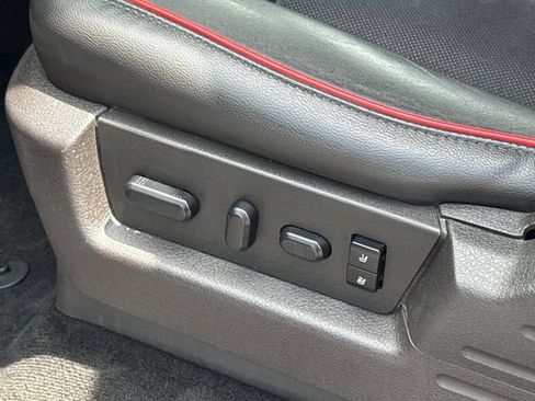 Used 2014 Ford F150 FX4 w/ Equipment Group 402A Luxury AWD/4WD image 33
