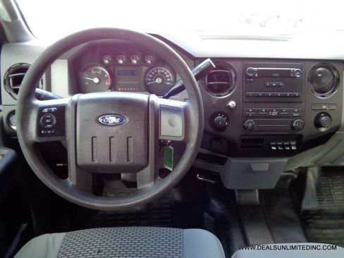 Used 2012 Ford F250 XL w/ PWR Equipment Group image 10
