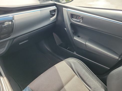 Used 2016 Toyota Corolla S FWD image 16