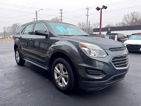 Used 2017 Chevrolet Equinox LS image 7