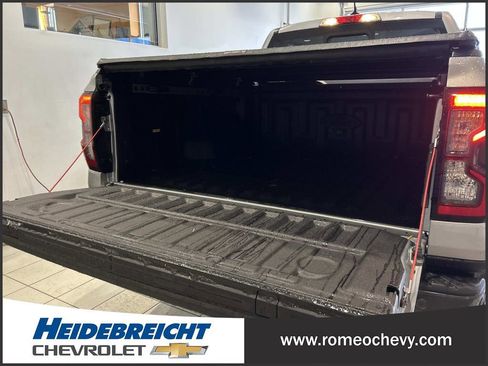 Used 2024 Ford Ranger XLT image 11