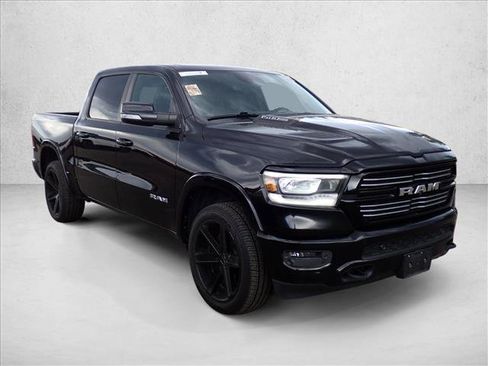 Used 2019 RAM 1500 Laramie AWD/4WD image 5