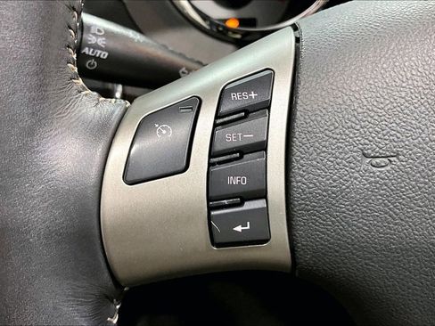 Used 2008 Pontiac Solstice Convertible w/ Premium Package RWD image 10