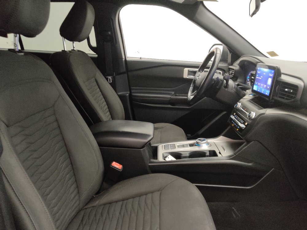 Used 2020 Ford Explorer XLT w/ Class III Trailer Tow Package RWD image 21