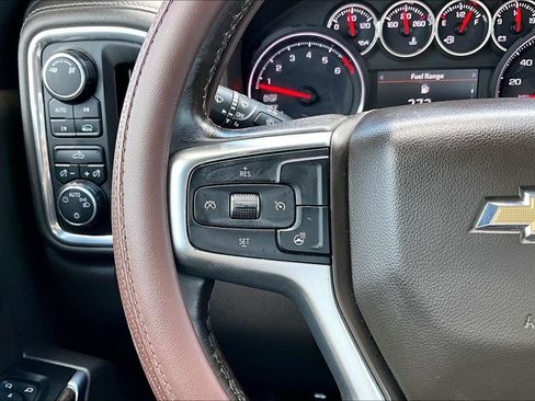 Used 2019 Chevrolet Silverado 1500 LT w/ Texas Edition AWD/4WD image 23