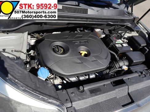 Used 2015 Kia Soul + FWD image 25