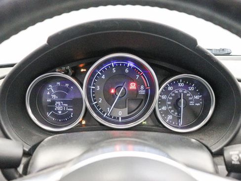 Used 2016 MAZDA MX-5 Miata Grand Touring RWD image 23