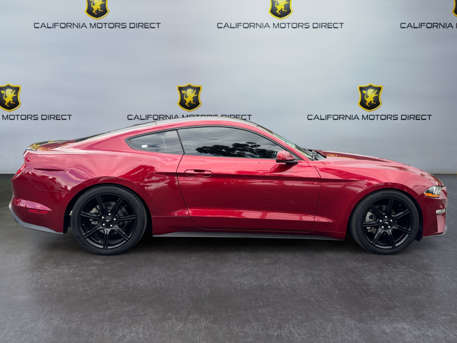 Used 2019 Ford Mustang Coupe w/ Equipment Group 101A RWD image 6