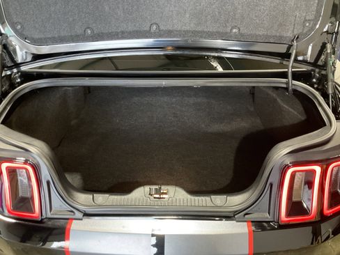 Used 2013 Ford Mustang Shelby GT500 image 41