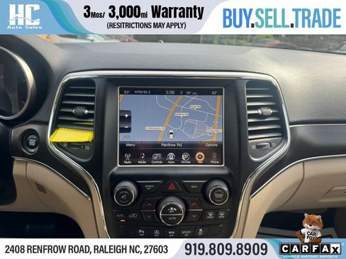 Used 2017 Jeep Grand Cherokee Limited image 22