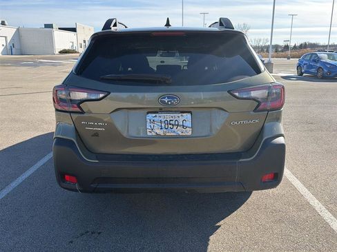 Used 2023 Subaru Outback Premium w/ Popular Package #1 image 20