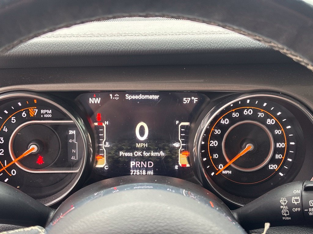 Used 2018 Jeep Wrangler Unlimited Sahara w/ Cold Weather Group AWD/4WD image 16