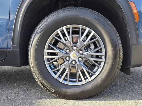 Certified 2026 Chevrolet Traverse LT w/ Enhanced Driving Package image 13