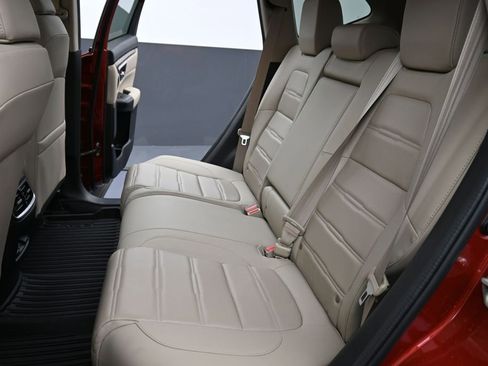 Used 2018 Honda CR-V Touring image 15