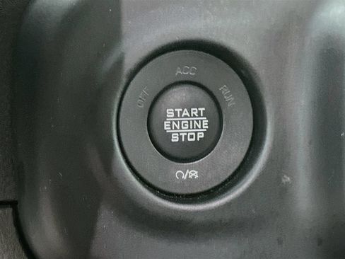 Used 2021 Jeep Wrangler Unlimited Sport AWD/4WD image 23