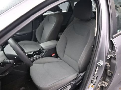 Used 2025 Kia K4 FWD image 19