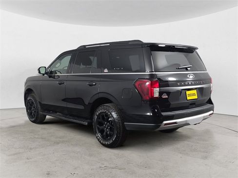 Certified 2024 Ford Expedition Timberline image 3