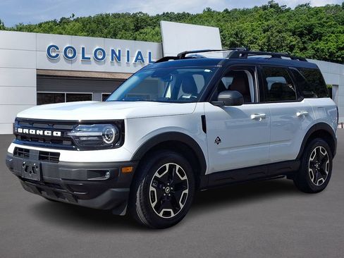 Certified 2023 Ford Bronco Sport Outer Banks w/ Tech Package AWD/4WD image 3