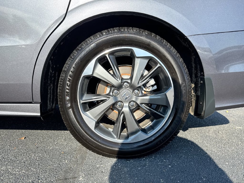 Used 2023 Honda Odyssey Elite image 29