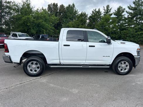 Certified 2026 RAM 2500 Big Horn AWD/4WD image 4