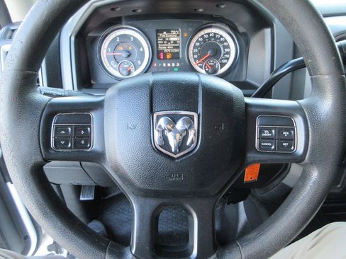 Used 2018 RAM 2500 Tradesman AWD/4WD image 27